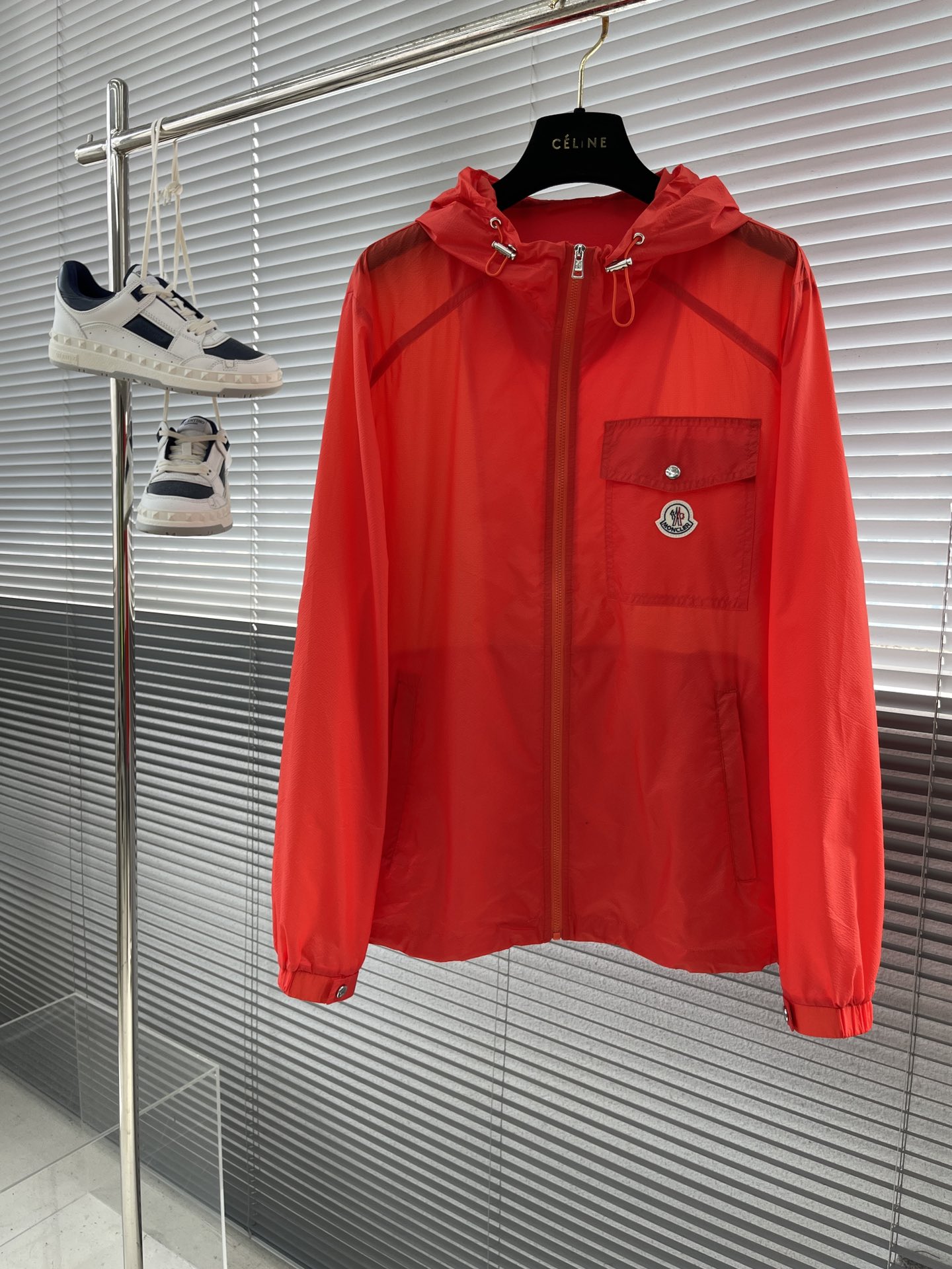 몽클 바람막이 자켓