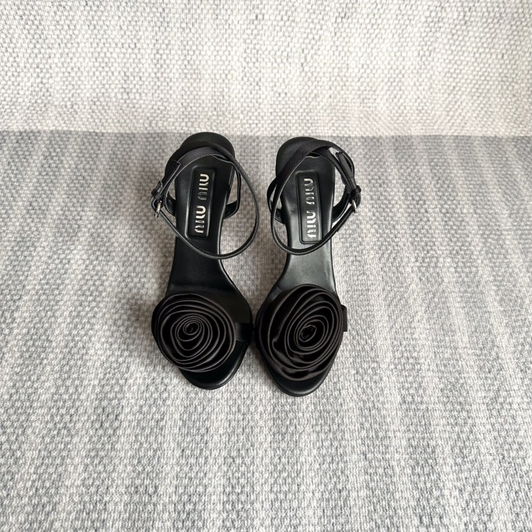 새틴 샌들 블랙