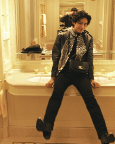 [방탄소년단 뷔] CELINE 셀린느 미디엄 베사체 트리옹프백