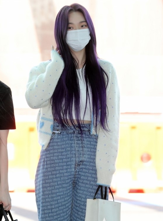 [에스파 카리나] GIVENCHY 지방시 스몰 캔버스 토트백