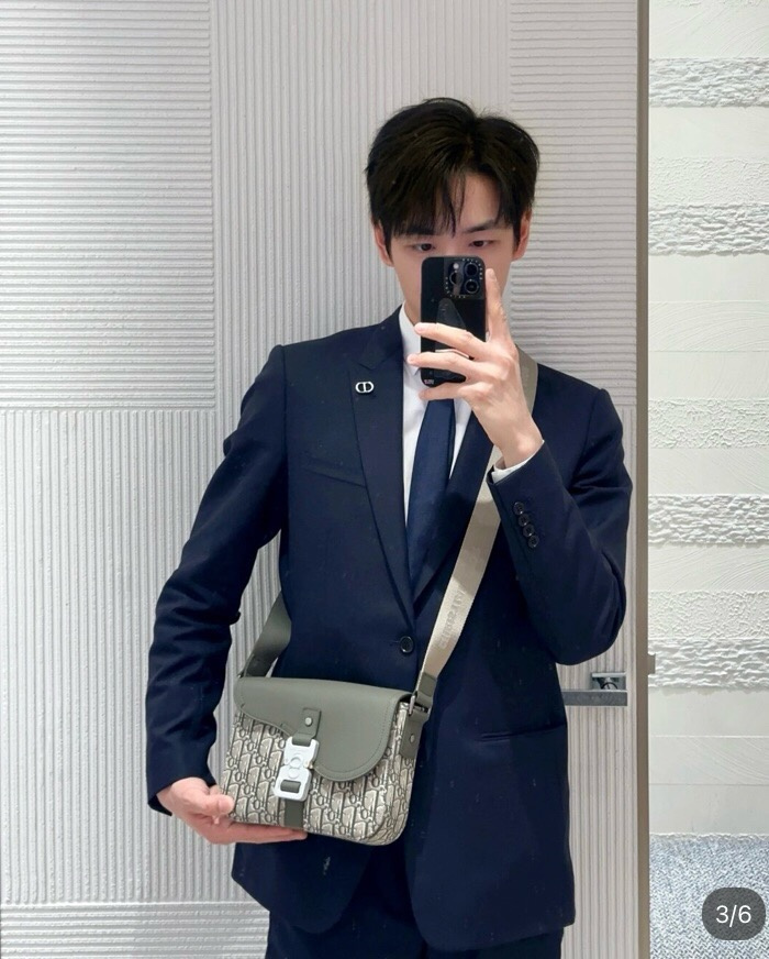 DIOR 디올 오블리크 메신저백 M9245 2024/신상