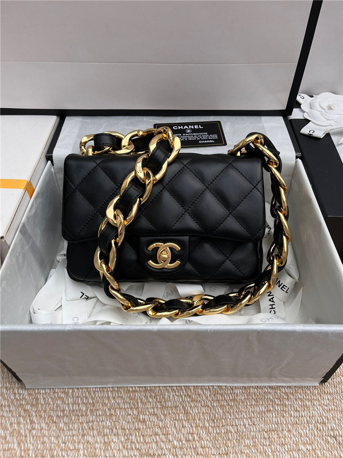 Chanel 샤넬 스몰 플랩백 AS3214