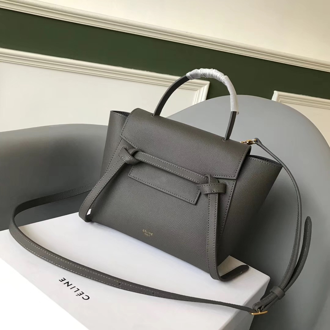  Celine 셀린느 마이크로 나노 벨트백 NANO BELT BAG 20CM C60900