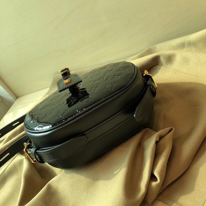 Louis Vuitton 루이비통 부아트 샤포 수플 백 4가지 색상