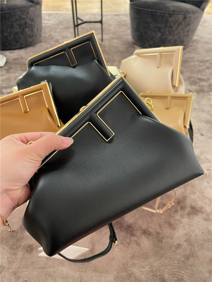 Fendi  펜디 크로스백 스몰 F33887