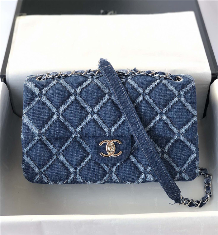 샤넬 플랩 숄더백 AS35700 2020/신상