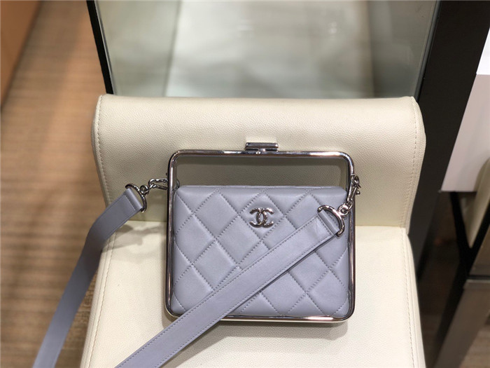 샤넬 케이스 클러치 숄더백  AS1732-4 2020/신상