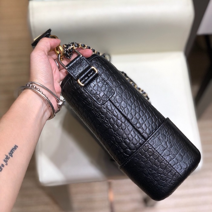 (실사영상) Chanel 샤넬 가브리엘 호보 레더 숄더백 28CM 블랙
