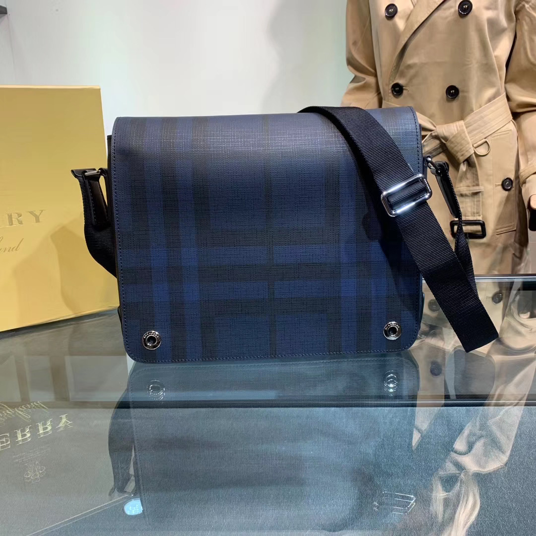 Burberry 2020 버버리 크로스백 블랙,네이비