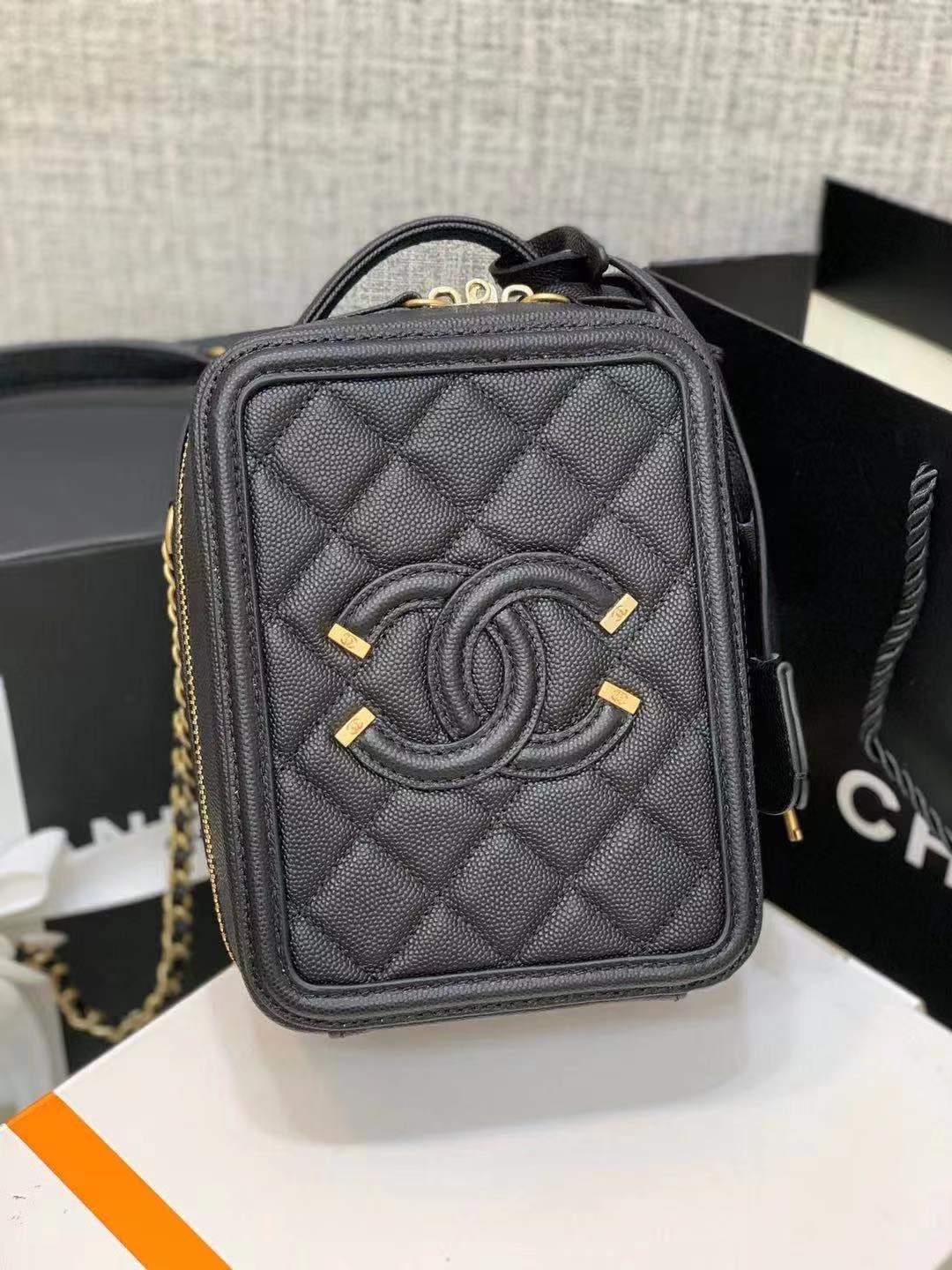 Chanel 샤넬 크로스백 14x7x18cm