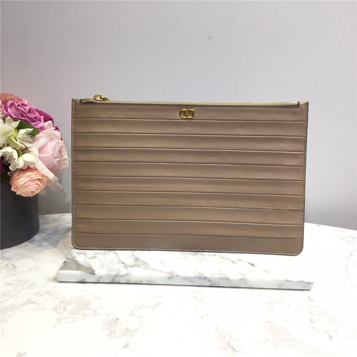Valentino   발렌티노 클러치 30CM V210301