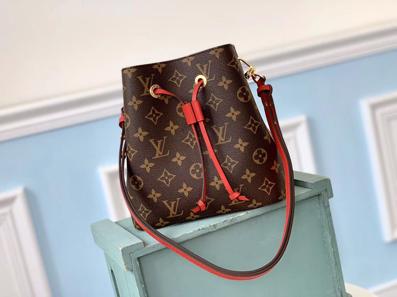 루이비통 네오노에 BB M53609봄신상