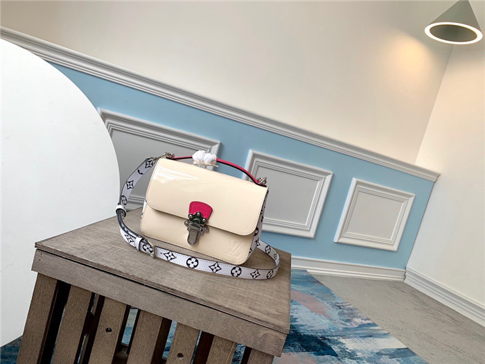 루이비통 체리우드 BB M51953