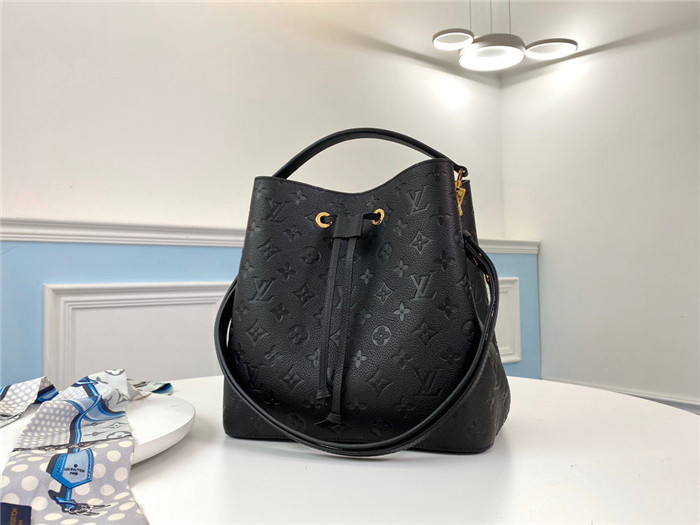  Louis Vuitton 루이비통 네오노에 앙프레뜨 M45256 2020/신상