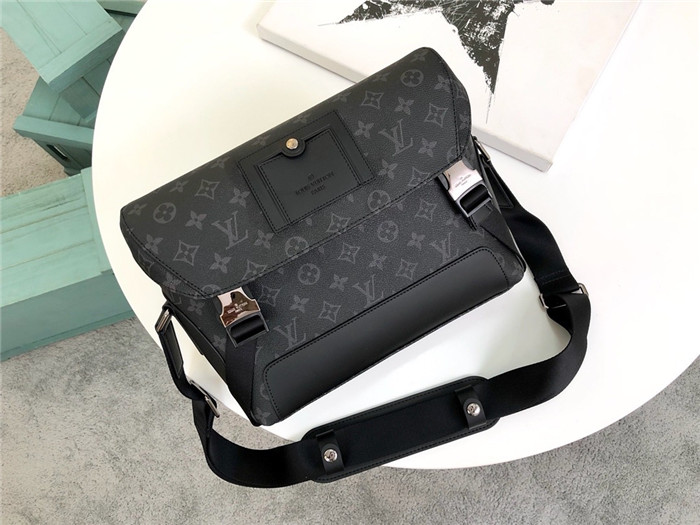 루이비통 보야제 메신저 PM M40511