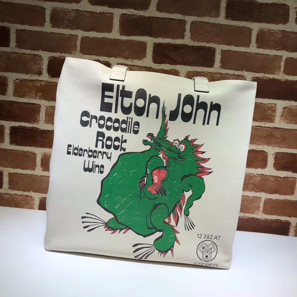 구찌 레더 프린팅 공룡 신상 519335