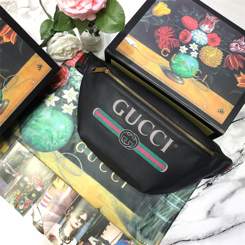 구찌 프린트 벨트백 493869