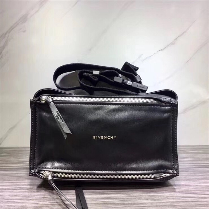Givenchy 지방시 남성용 숄더백 G87093