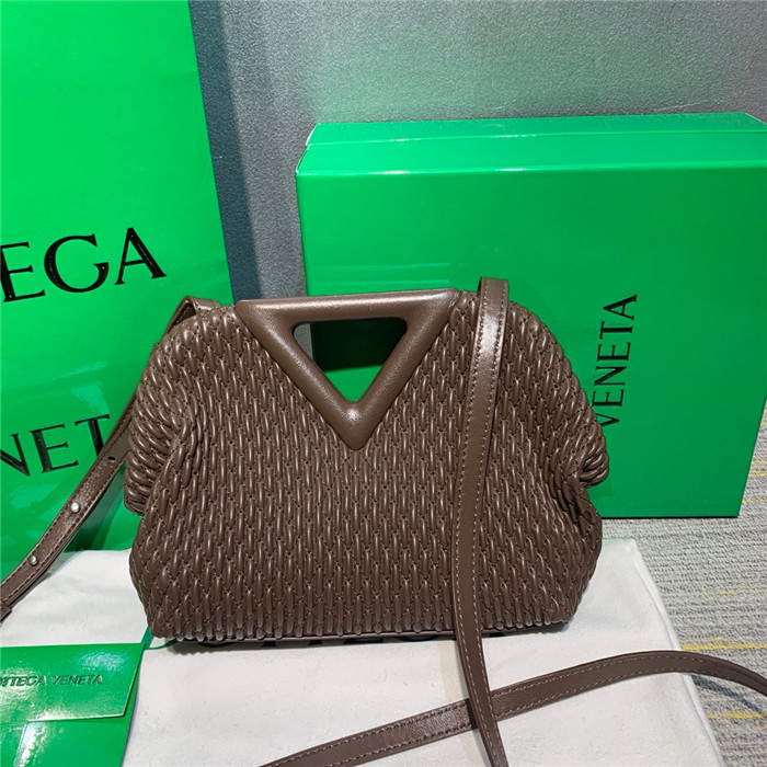 BOTTEGA VENETA 보테가 트라이앵글백 B55668