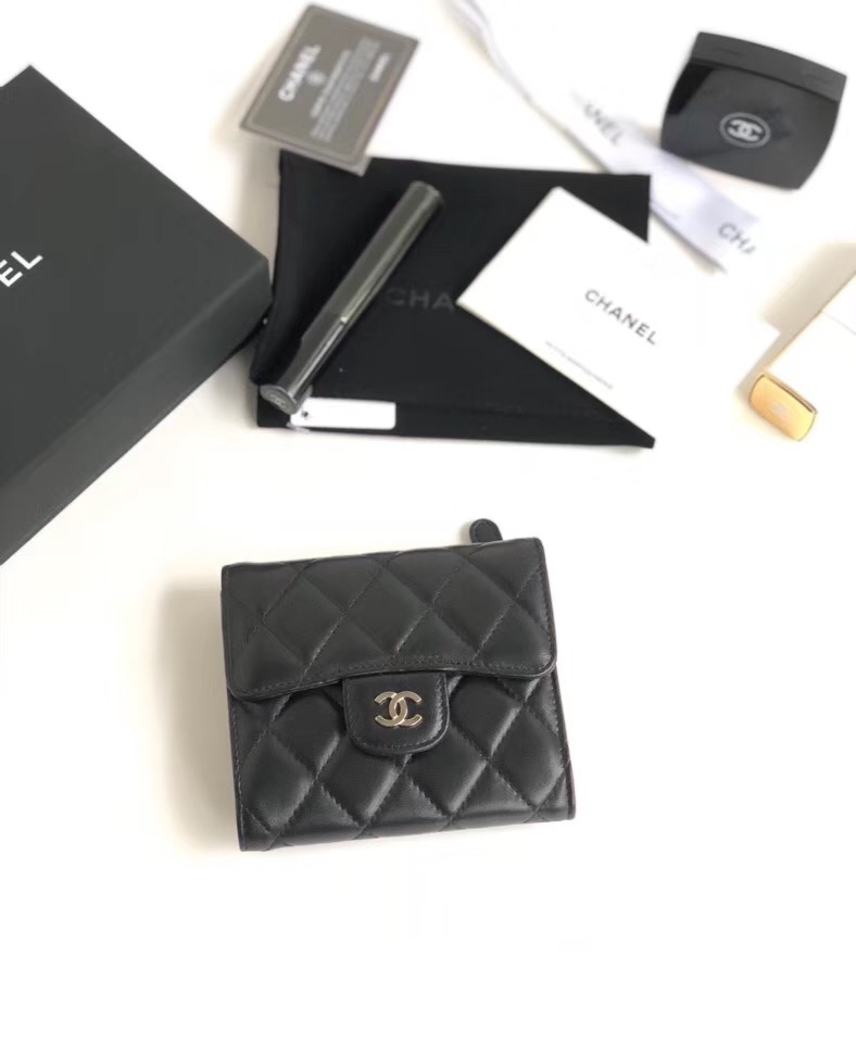 샤넬 지갑 램스킨 은장 AS-5099