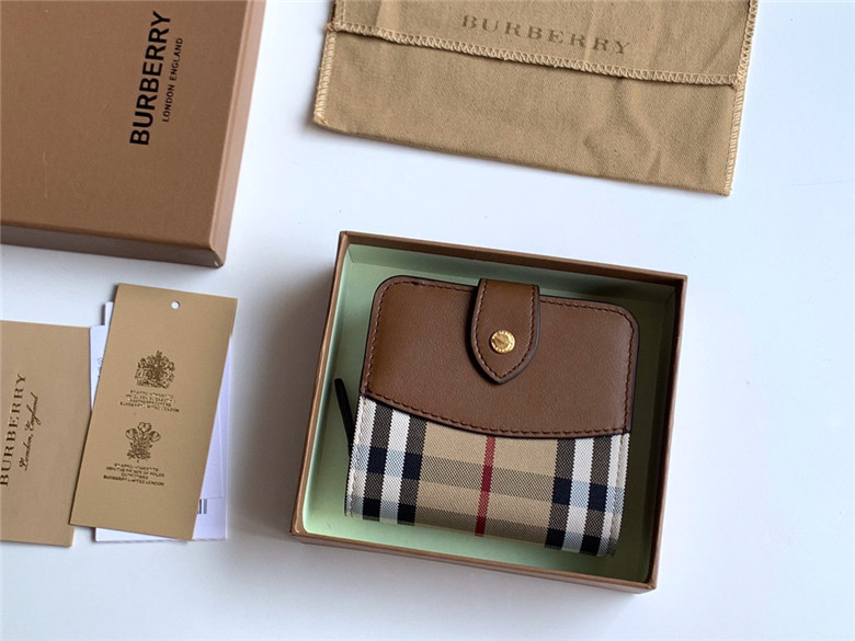 버버리 지갑 B1818-1 신상