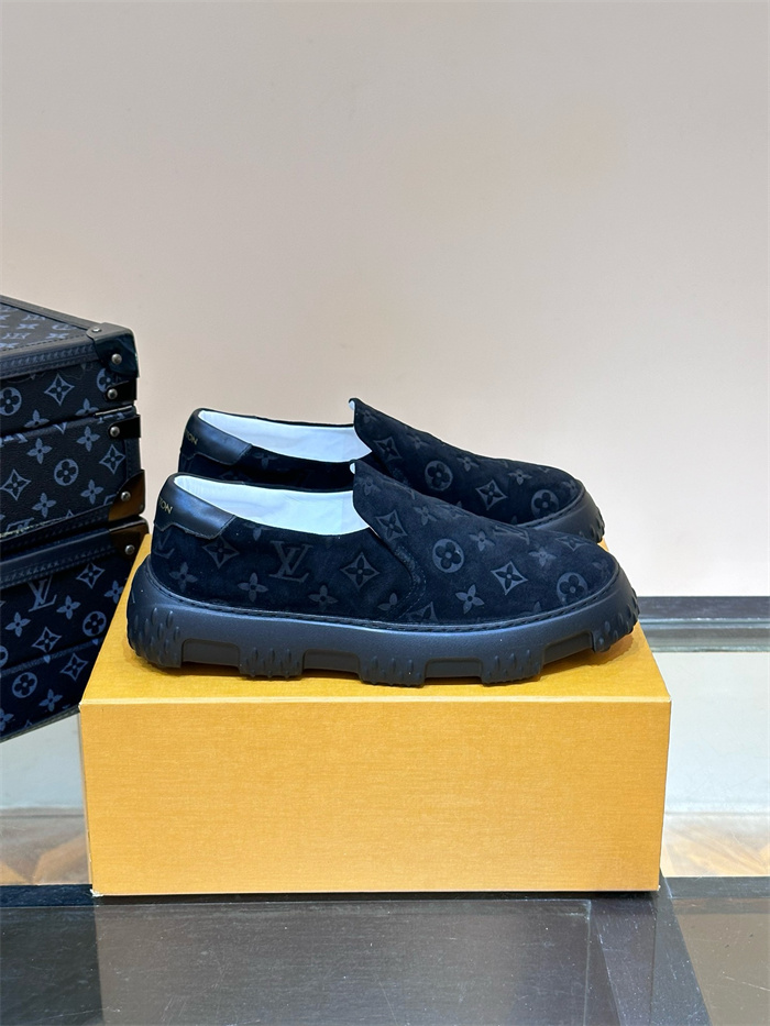 LOUIS VUITTON 루이비통 남성용 스니커즈 L96339-2 2024/신상