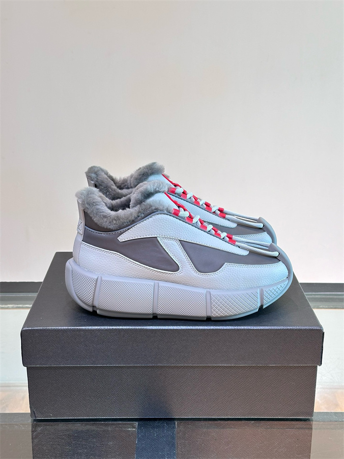 PRADA 프라다 남성용 스니커즈 P78770-1 2024/신상