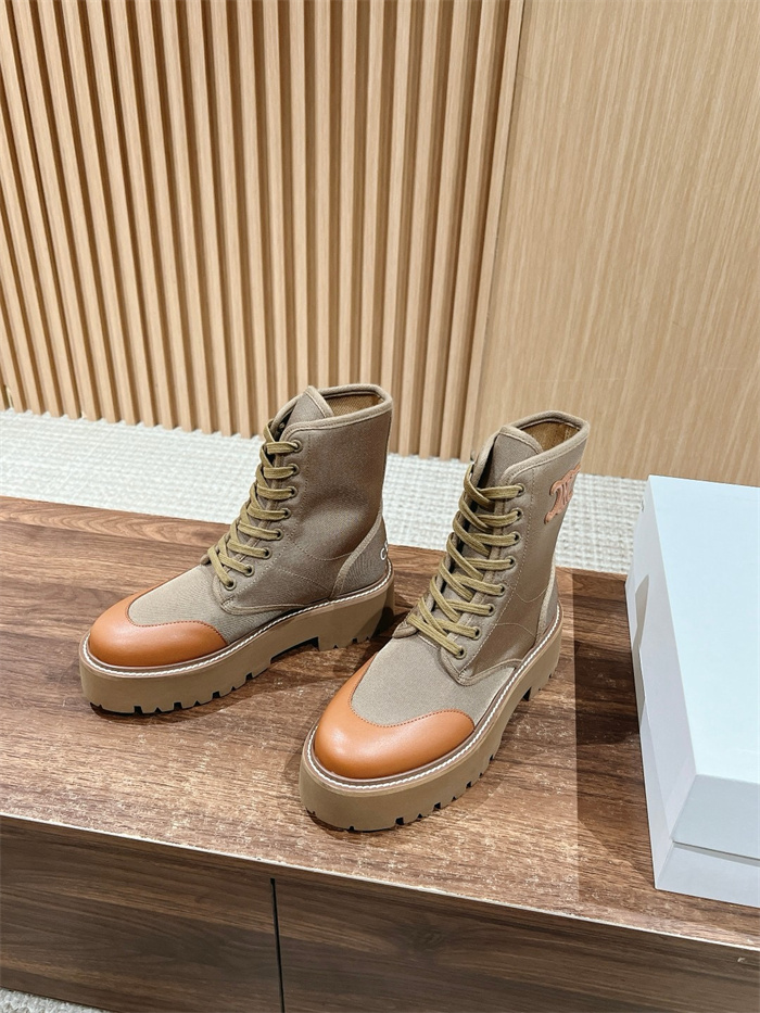CELINE 셀린느 여성용 부츠 (굽높이4.5CM) C58722 2024/신상