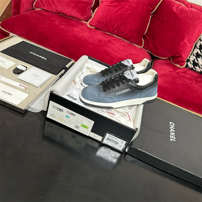 CHANEL 샤넬 여성용 스니커즈 C62594 2024/신상