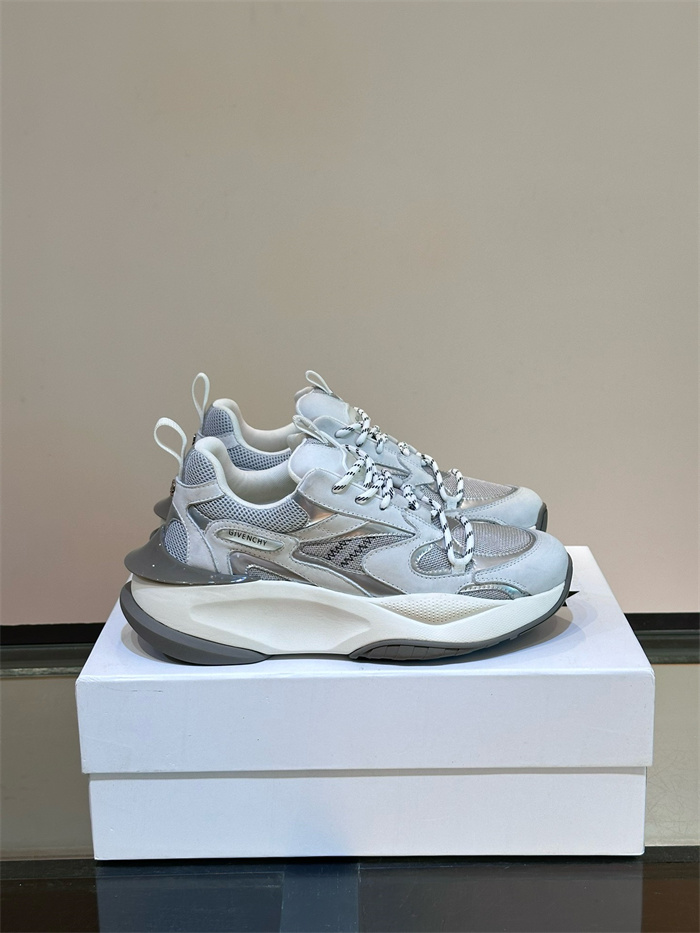 GIVENCHY 지방시 남성용 스니커즈 G87785-1 2024/신상 2COLOR