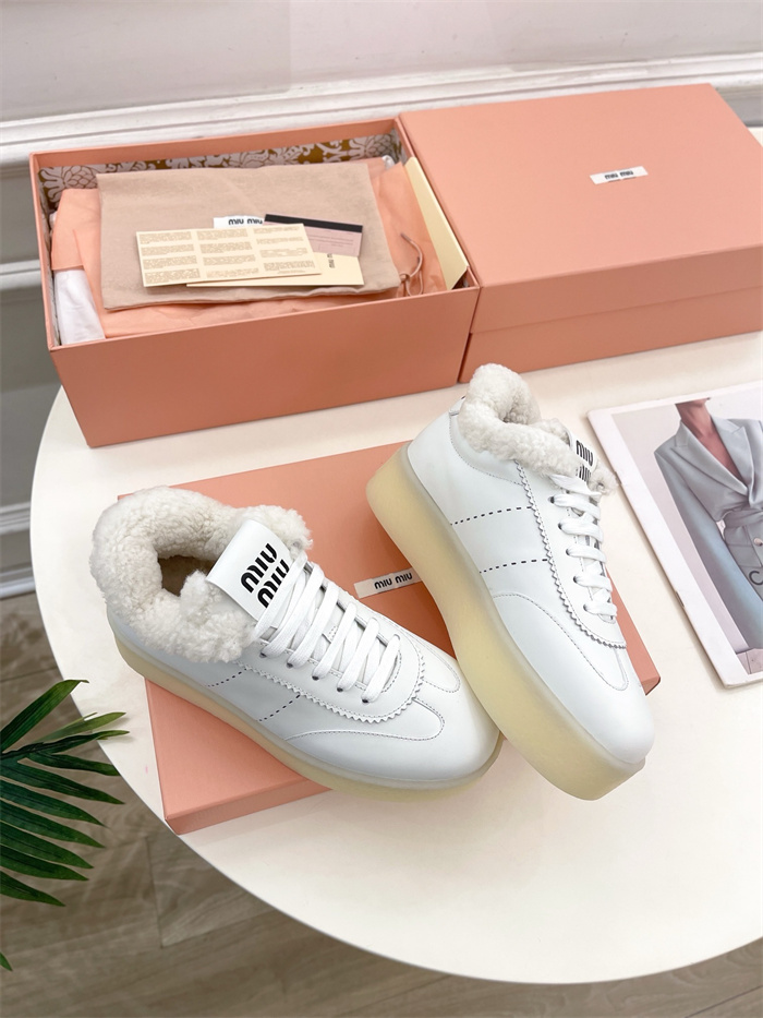 MIUMIU 미우미우 여성용 스니커즈 M54714-1 2024/신상 2COLOR
