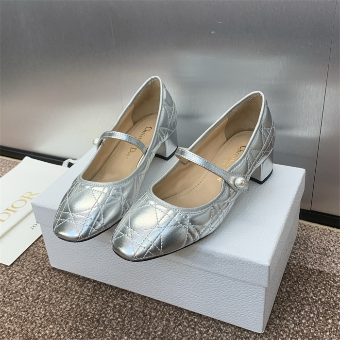 DIOR 디올 여성용 구두 D83242-2 2024/신상 2COLOR