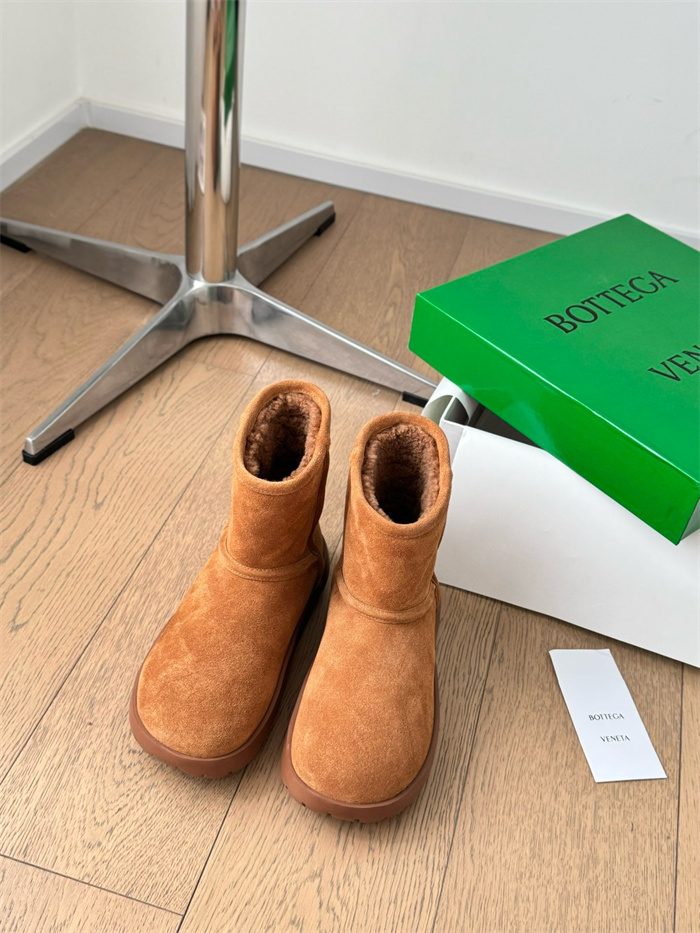 BOTTEGA VENETA 보테가베네타 여성용 스노우 부츠 B62893-1 2024/신상 2COLOR