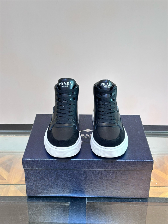 PRADA 프라다 남성용 스니커즈 P78689-1 2024/신상 블랙/화이트 2color