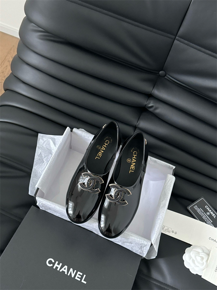 CHANEL 샤넬 여성용 로퍼 C78478-1 2024/신상