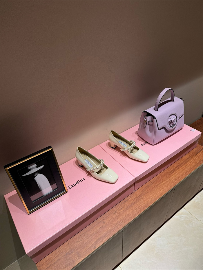 JIMMY CHOO 지미추 여성용 구두 J31011-2 2024/신상 블랙,아이보리 2color