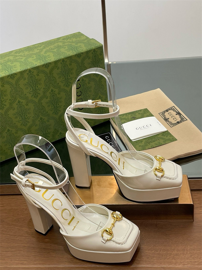 GUCCI 구찌 여성용 샌들 (굽높이12CM) G96733-2 2024/신상 블랙,아이보리 2color