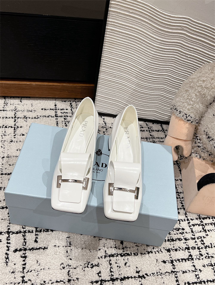 PRADA 프라다 여성용 구두 (굽높이4.5CM) P65353-1 2024/신상 2COLOR