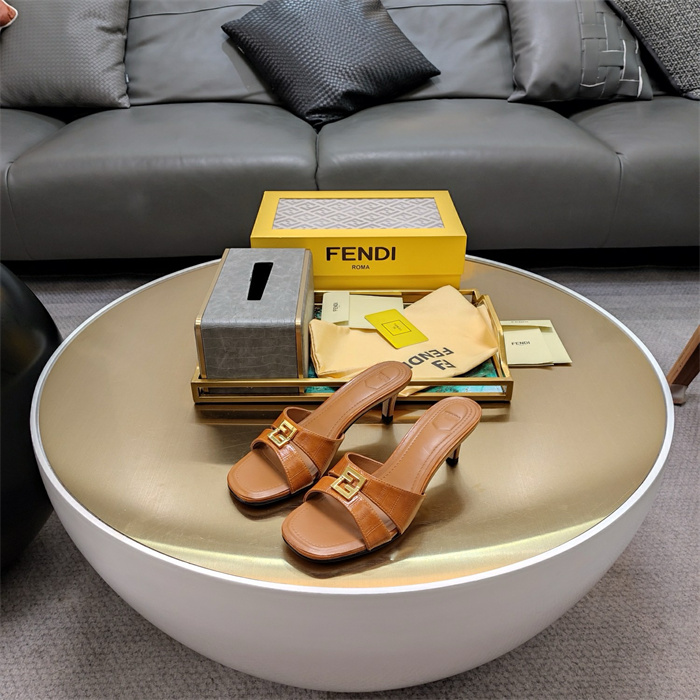 FENDI 펜디 여성용 슬리퍼 (굽높이5.5CM) F33753-1 2024/신상 2COLOR