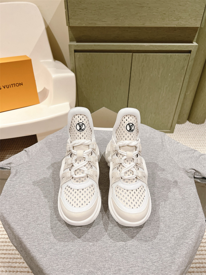 LOUIS VUITTON 루이비통 여성용 스니커즈 L32667-2 2024/신상 2COLOR