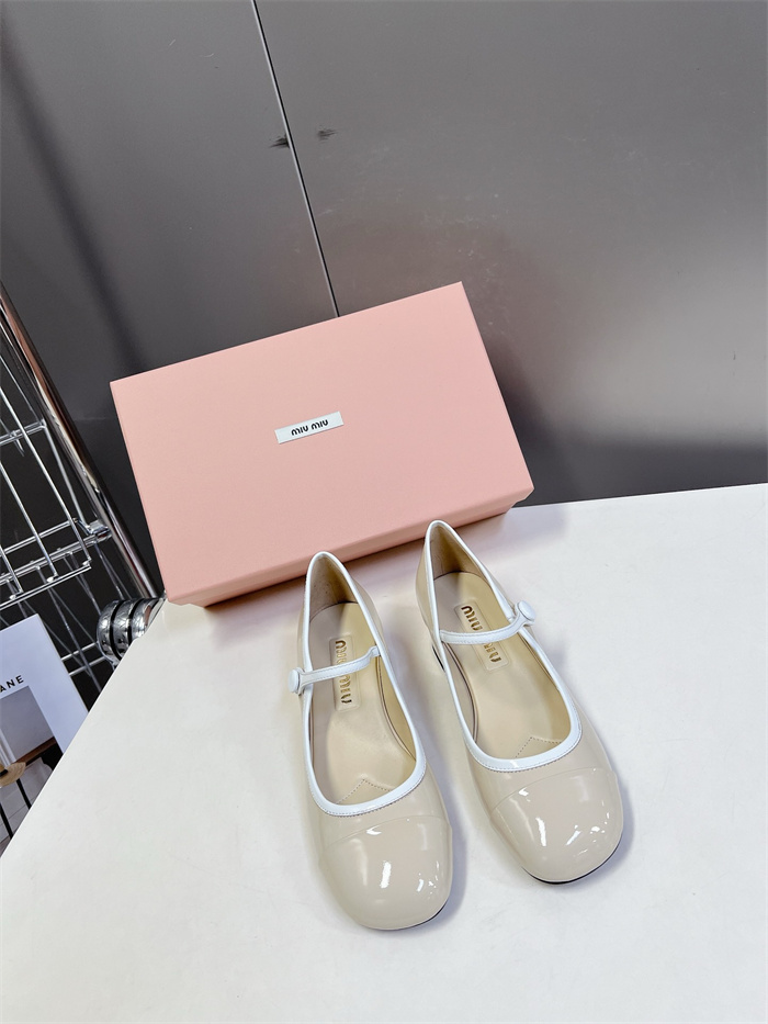 MIUMIU 미우미우 여성용 구두 (굽높이3.5CM) M34011-2 2024/신상 2COLOR