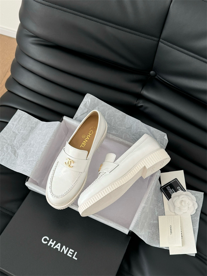 CHANEL 샤넬 여성용 로퍼 C78378-1 2024/신상 2COLOR