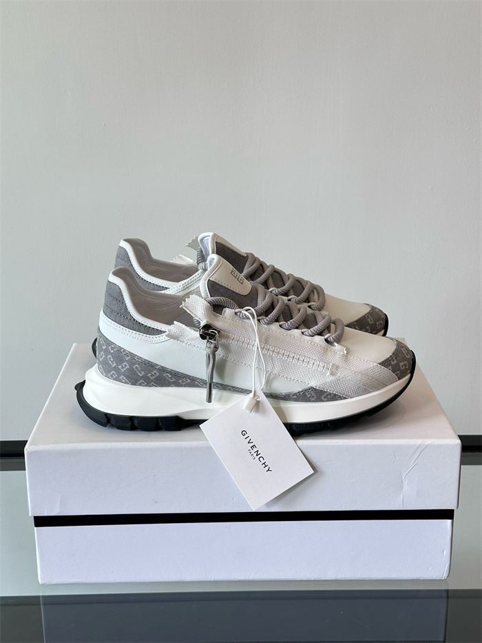 GIVENCHY 지방시 남성용 스니커즈 G88786-2 2024/신상 2COLOR