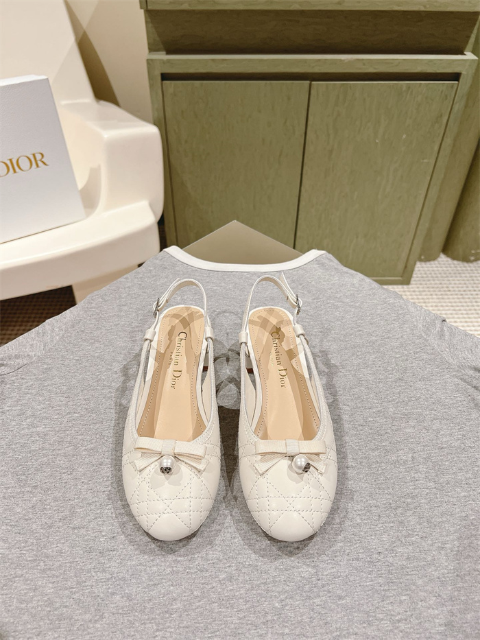 DIOR 디올 여성용 샌들 (굽높이3.5CM) D35788-2 2024/신상 2COLOR
