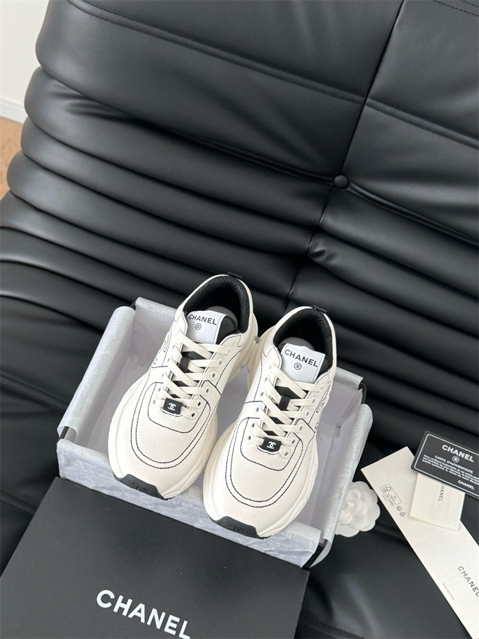CHANEL 샤넬 여성용 스니커즈 C71495-1 2024/신상 2COLOR