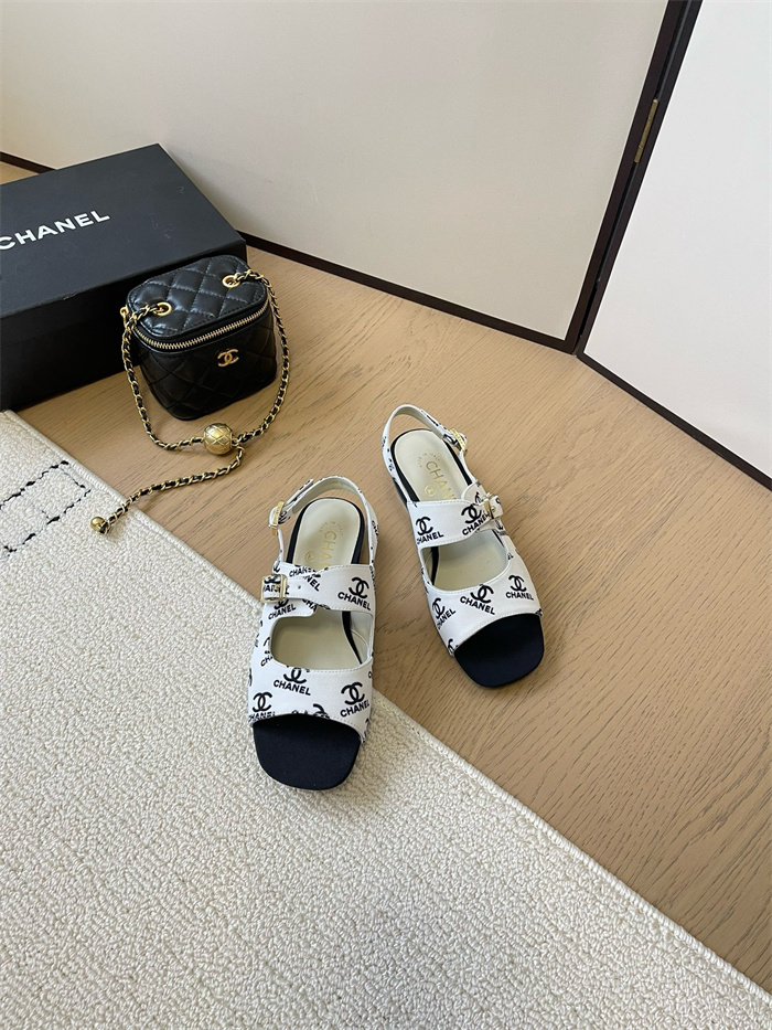 CHANEL 샤넬 여성용 샌들 C19443-2 2024/신상 2COLOR