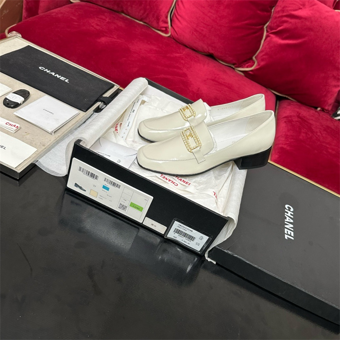 CHANEL 샤넬 여성용 로퍼 C77488-1 2024/신상 2COLOR