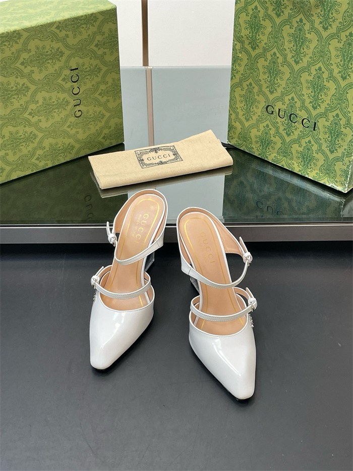 GUCCI 구찌 여성용 샌들 (굽높이10CM) G87642-2 2024/신상 2COLOR