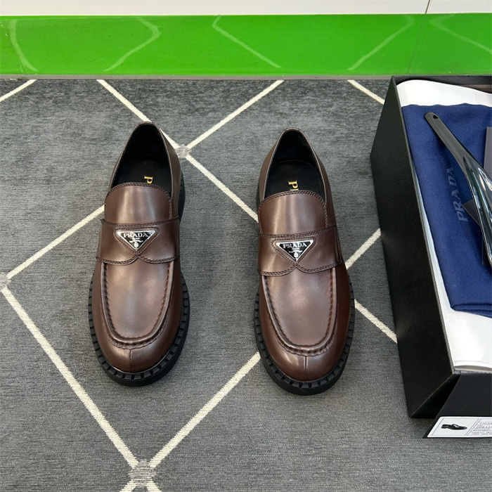 PRADA 프라다 남성용 로퍼 P44523-2 2024/신상 2COLOR