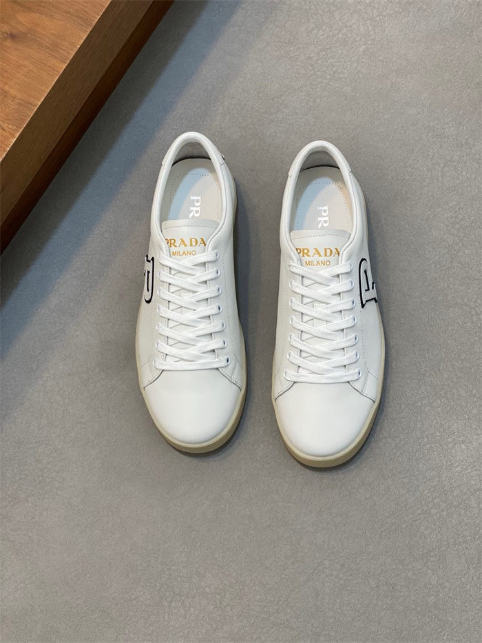 PRADA 프라다 남성용 스니커즈 P78879-1 2024/신상 2COLOR